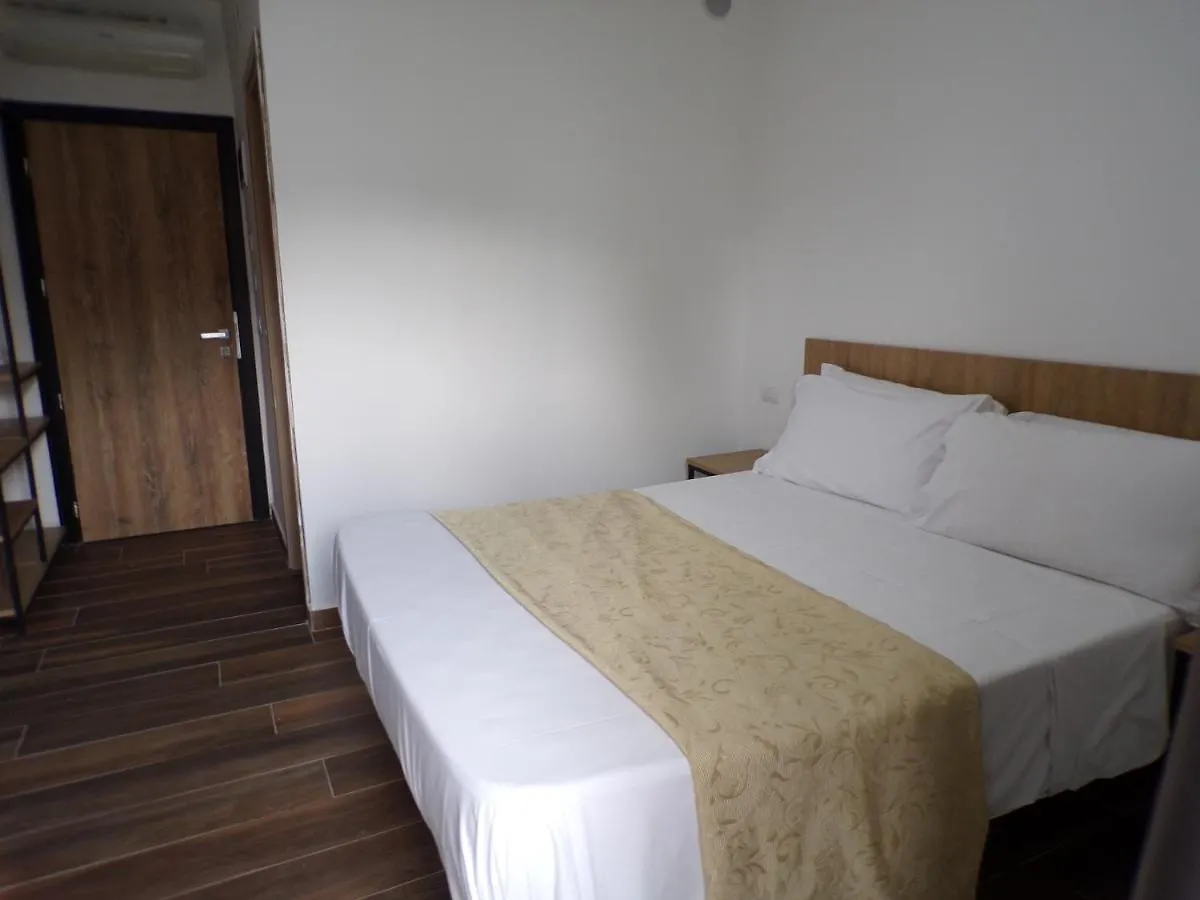**  Hotel Nord Est Riccione Italien
